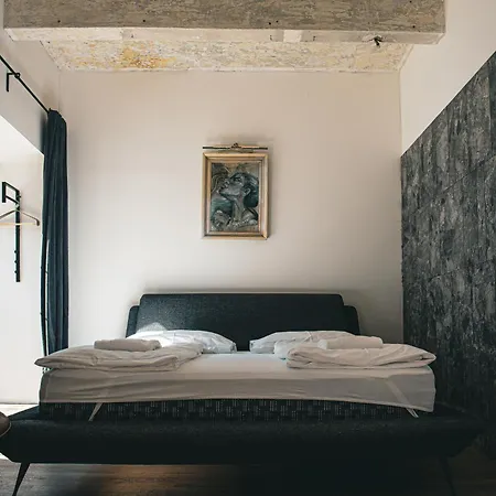 Industrial Lofts Centrum * برنو